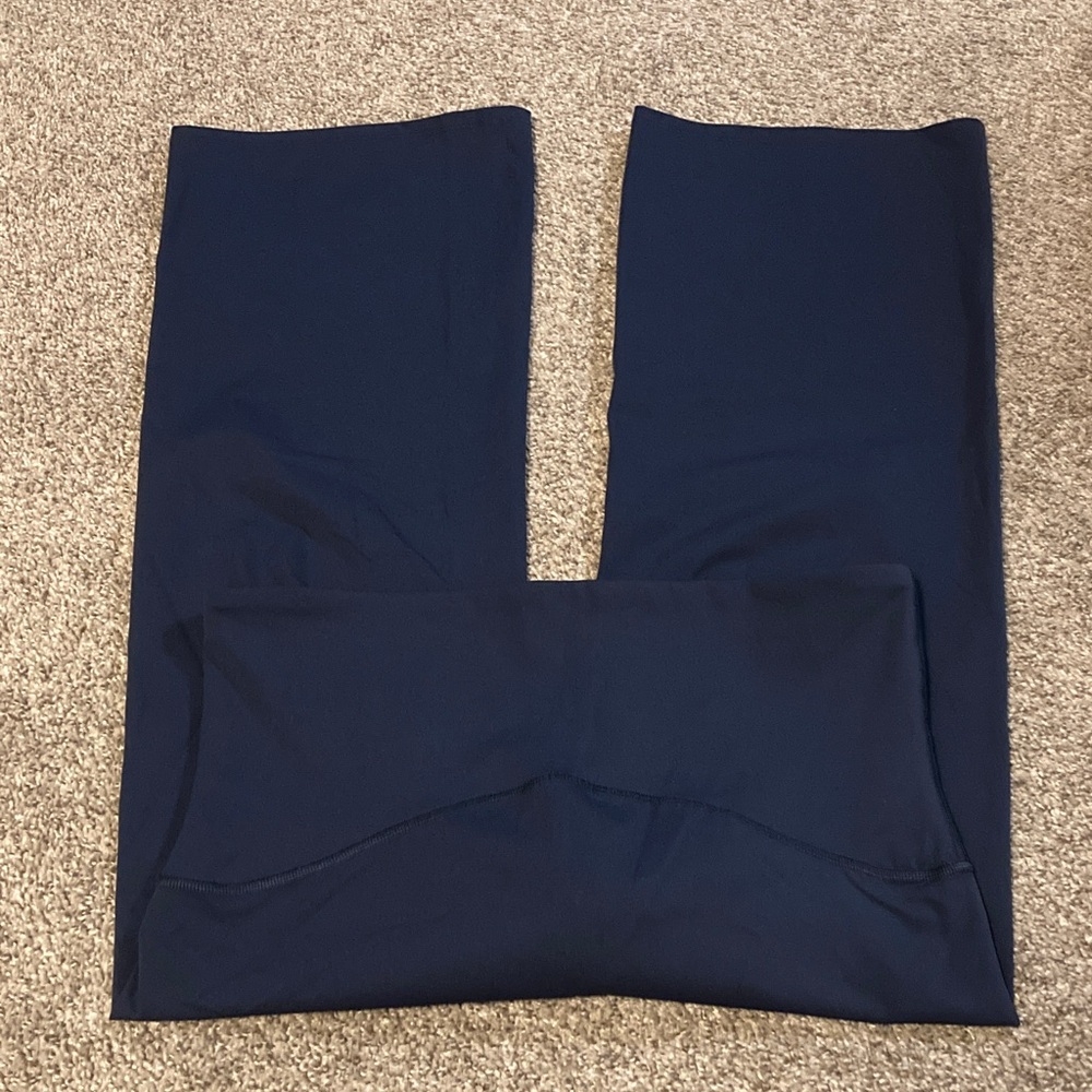 New SPANX Dark Blue Booty Boost Leggings